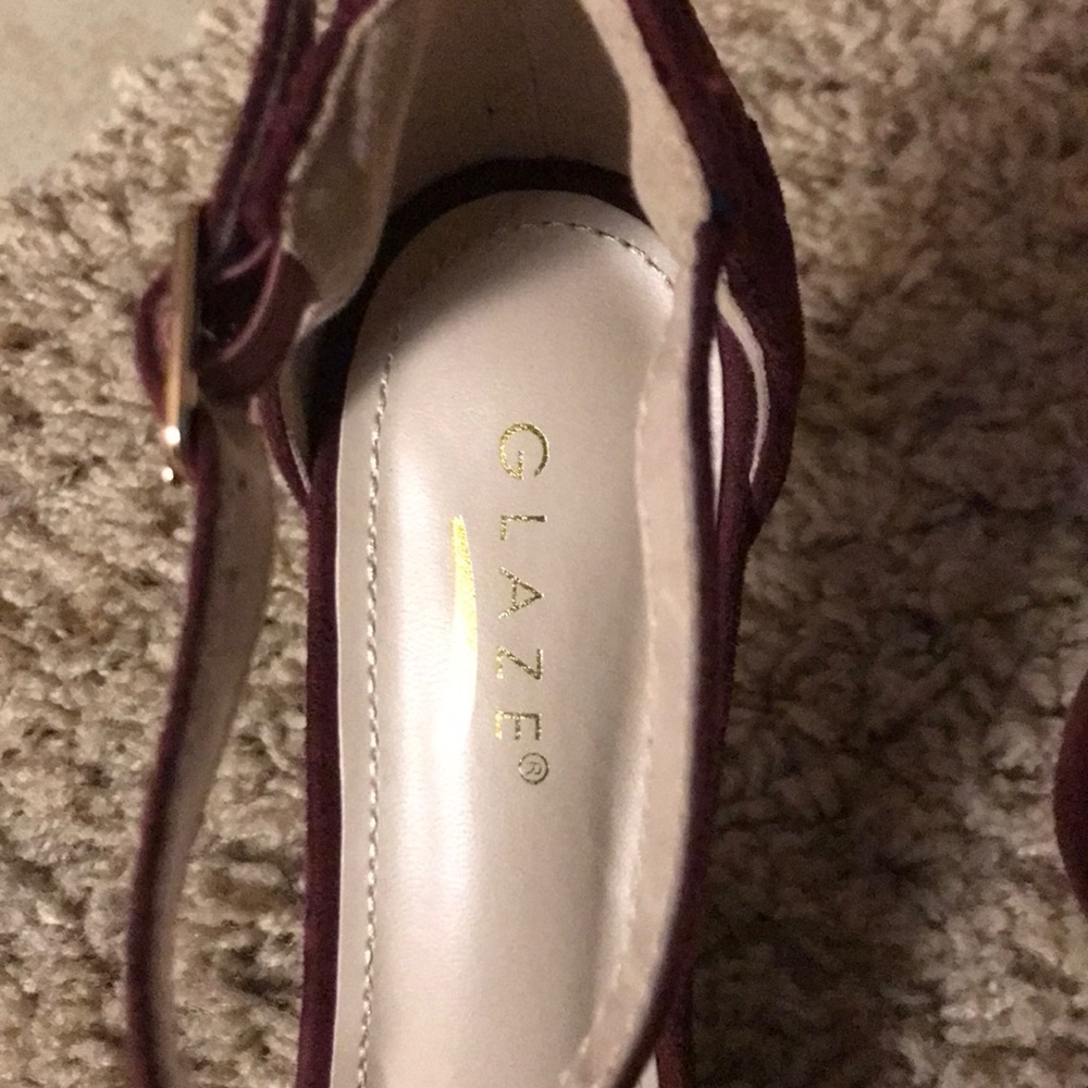 Glaze Slightly Pointed-Toe Faux (Wine) 3” Heels - Picture 5 of 7